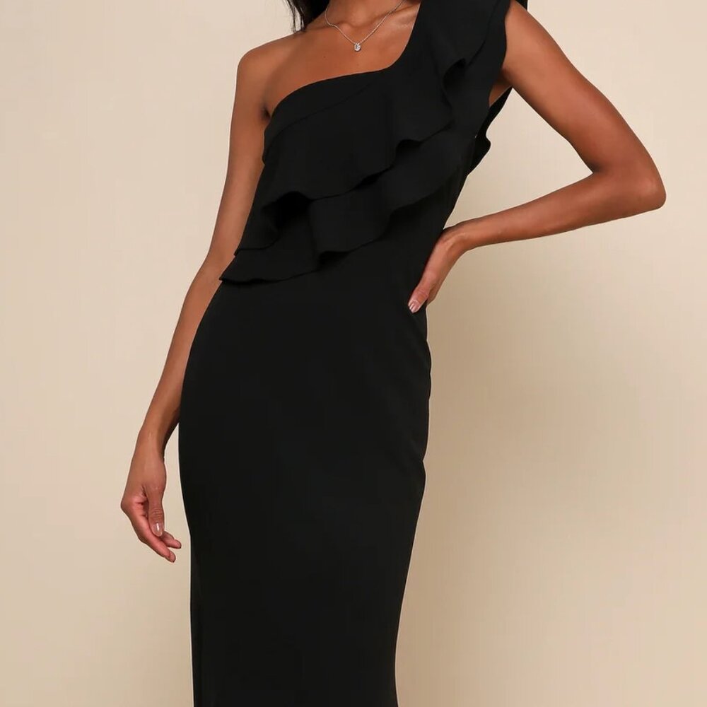 LULUs Black Ruffled One Shoulder Dress. LIKE NEW